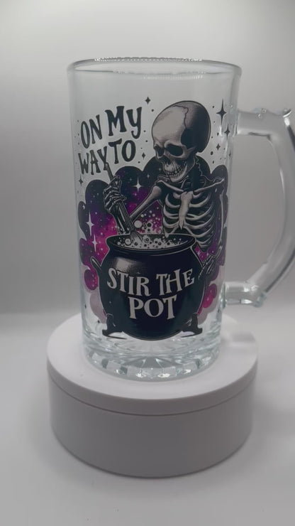On My Way To Stir The Pot Glass Beer Mug with Handle